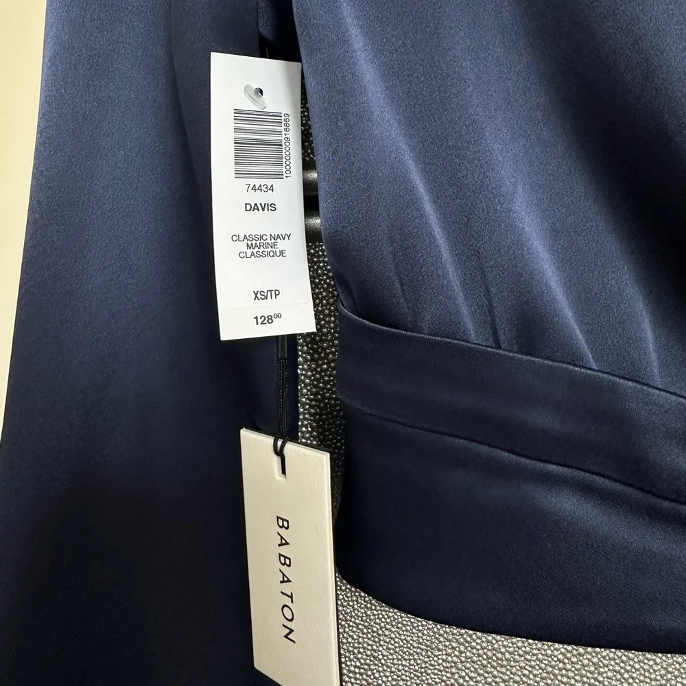 Babaton Davis Blouse - Picture 8 of 9